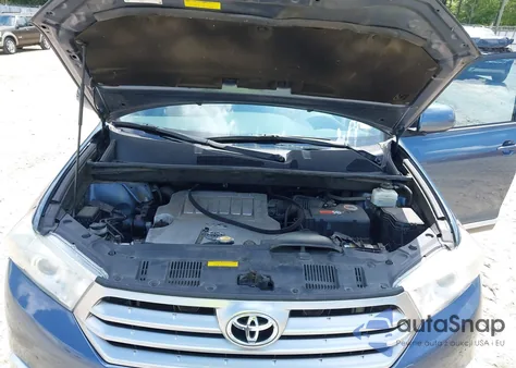 2013 Toyota Highlander Se V6 from USA, damaged, VIN 5TDBK3EH3DS275447